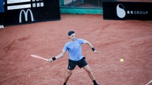 Federico Coria le ganó el duelo a Andrea Collarini y habrá seis argentinos en cuartos de final en Tucumán